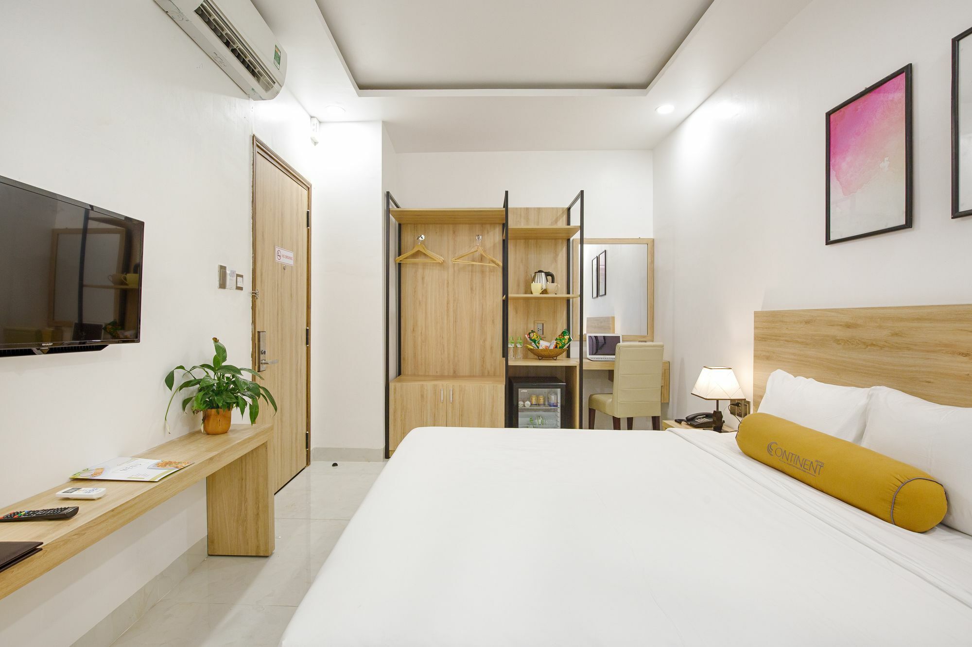Continent Hotel Da Nang Exterior photo